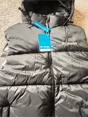 Columbia Black Quilted Hooded Puffer Jacket